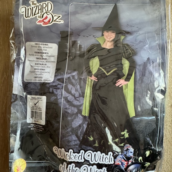 Witch costume Wizard of Oz with hat. - Picture 2 of 3